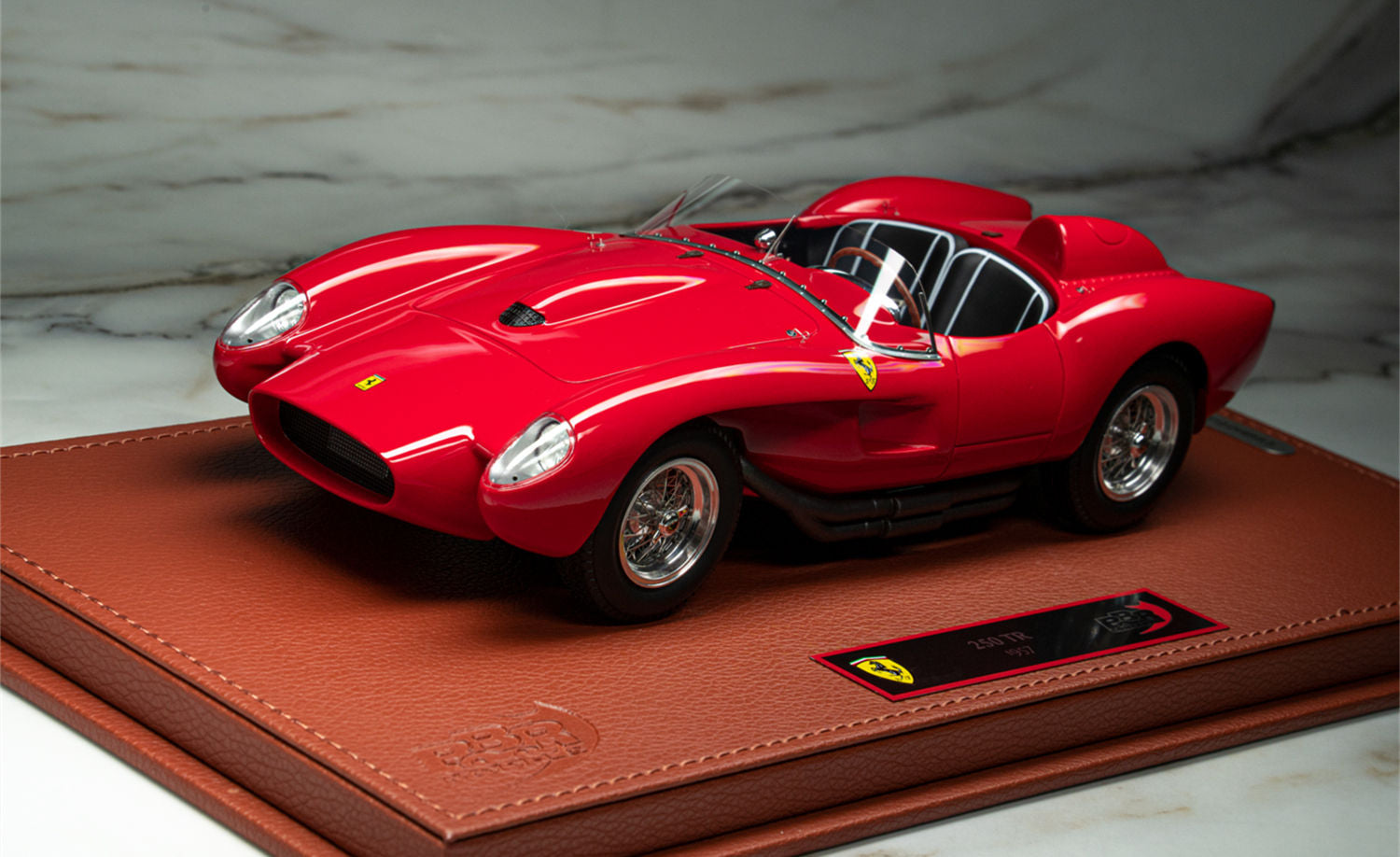 Ferrari 250 Testa Rossa 1957 Red White 1:18 Scale Resin